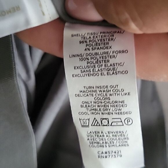 Skirt ann tailor, run big - Picture 5 of 6